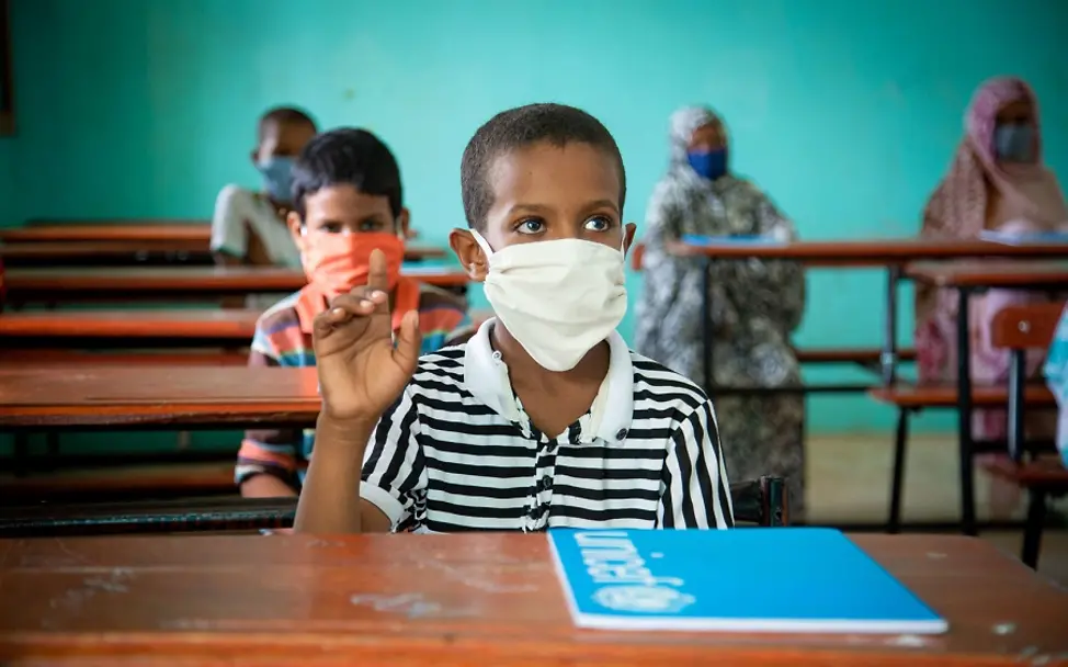 Für den Unterricht verteilt UNICEF Material wie Stifte und Schulhefte.| © UNICEF/Pouget Für den Unterricht verteilt UNICEF Material wie Stifte und Schulhefte.