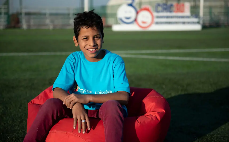 Lächelnder Junge in Ägpyten | © UNICEF/El-Shaarani Fakten über Jungs: Bisher gibt es keinen Weltjungentag